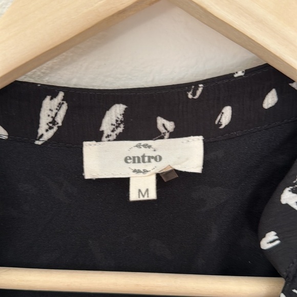 Entro long sleeve dress size M - Picture 3 of 5